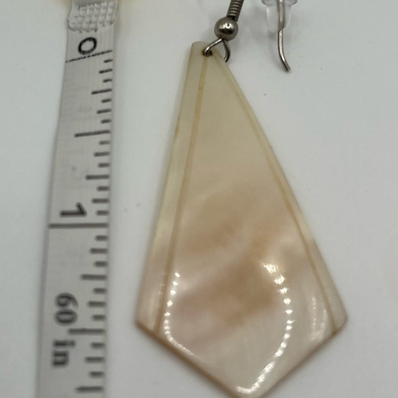 Vintage Mother of Pearl Geometric Dangle Earrings - Picture 3 of 4